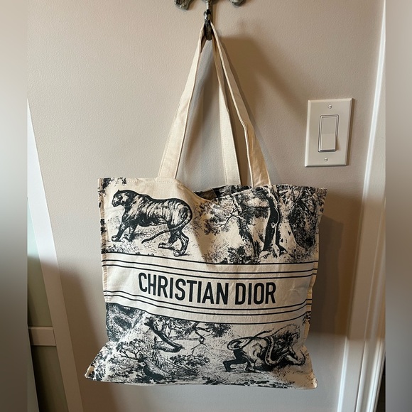 Dior Handbags - Authentic Christian Dior Beaute Canvas Tote Bag